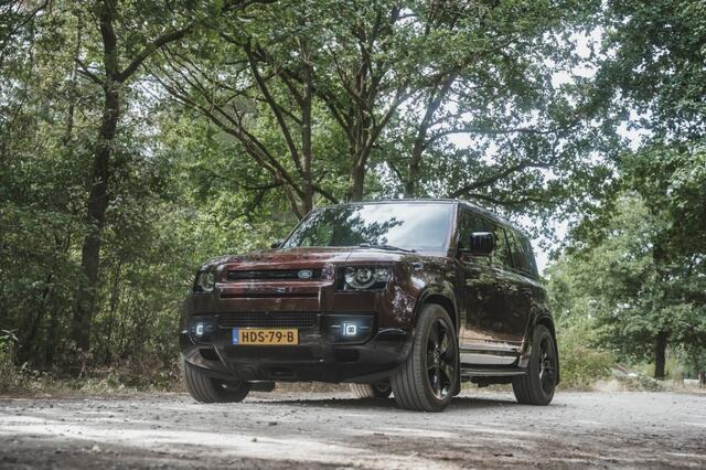 Land Rover DEFENDER Sedona edition , BTW, Rocksliders, Let op P400E.