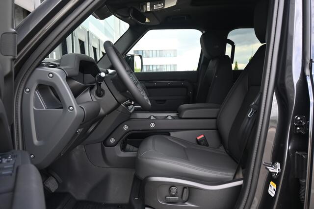 Land Rover DEFENDER 110 2.0 P300e 110 Dynamic SE Edition