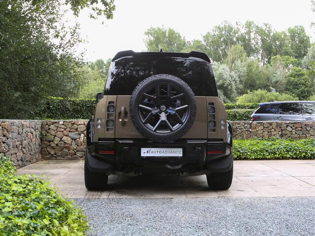 Land Rover DEFENDER 3.0 P400 110 HSX Urban Commercial / Grijs Kenteken