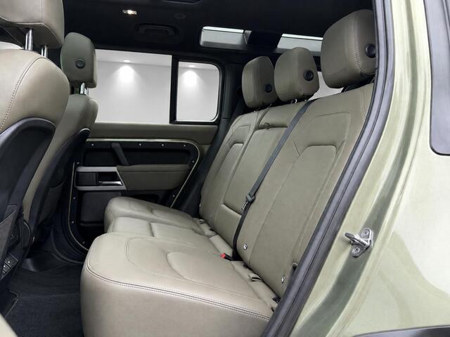 Land Rover DEFENDER 110 2.0 P400e SE Luchtvering Panodak El.Trekhaak 360°cam Meridiansound LED Stoel el.+memo 20inch Carplay