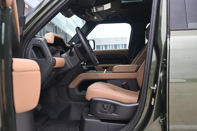 Land Rover DEFENDER 110 2.0 P300e 110 X-Dynamic HSE