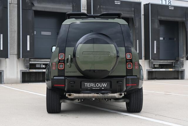 Land Rover DEFENDER 110 2.0 P300e 110 X-Dynamic HSE