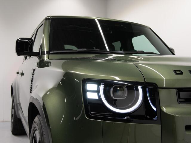 Land Rover DEFENDER 110 2.0 P300e 110 S Forest Edition