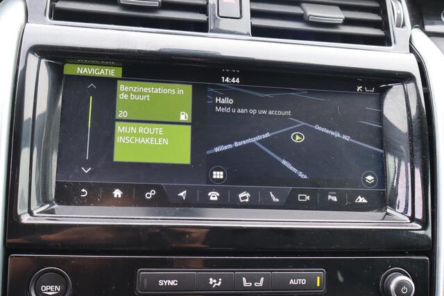 Land Rover DISCOVERY 3.0 SDV6 HSE Luxury Navigatie, Camera, Elektrisch uitklapbare trekhaak, Voorstoelen- en stuurwiel verwarmbaar, Climate control, Cruise control