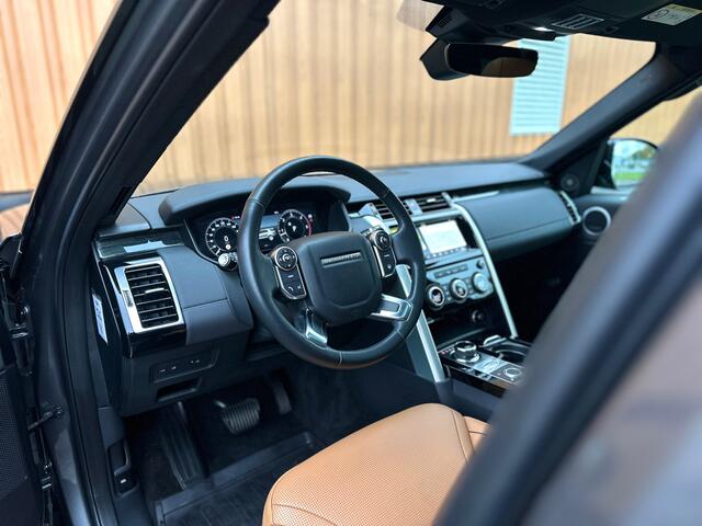 Land Rover DISCOVERY 3.0 Td6 HSE Luxury | Elektrische Stoelen | Elektrische Trekhaak | Luchtvering | Panoramadak | Achteruitrijcamera | Cruise Control | Parkeersensoren | Stoelverwarming | Keyless