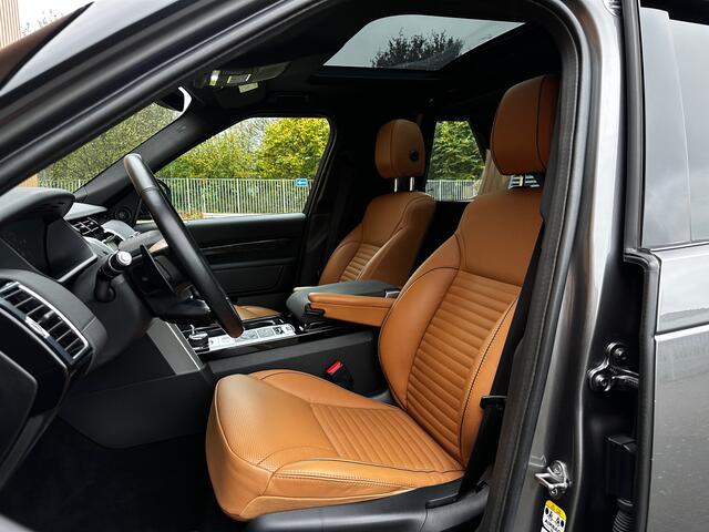 Land Rover DISCOVERY 3.0 Td6 HSE Luxury | Elektrische Stoelen | Elektrische Trekhaak | Luchtvering | Panoramadak | Achteruitrijcamera | Cruise Control | Parkeersensoren | Stoelverwarming | Keyless
