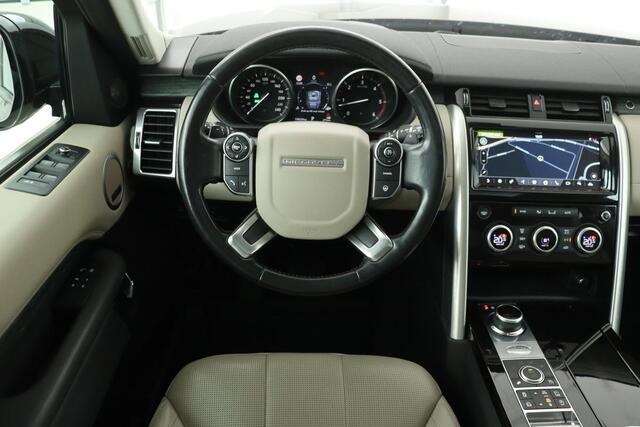 Land Rover DISCOVERY 3.0 TD6 HSE 7-persoons | Panoramadak | Leder | Stoelverwarming | Head-Up | Meridian Sound | Trekhaak | Memory | Navigatie | 360 camera