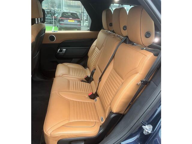 Land Rover DISCOVERY 2.0 Td4 HSE Luxury / Trekhaak / Panoramadak / Camera / 22'' / Luchtvering / Keyless / DAB / Stoelverwarming / Cruise Control