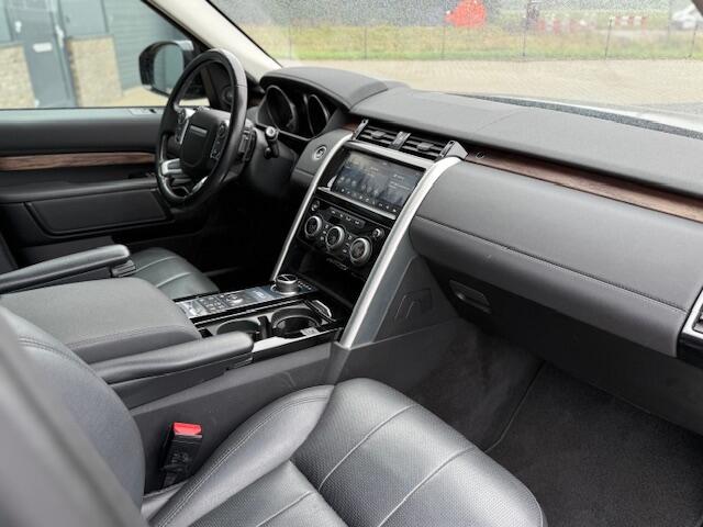 Land Rover DISCOVERY 3.0 Td6 HSE Luxury Trekhaak elektrisch/ Dealer onderhouden / Grijs kenteken