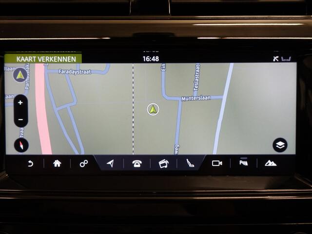 Land Rover DISCOVERY 3.0 Td6 HSE Grijskenteken- Panoramadak, Memory, Meridian, Virtual Cockpit, Stoelverkoeling, Camera, Carplay, Sfeerverlichting