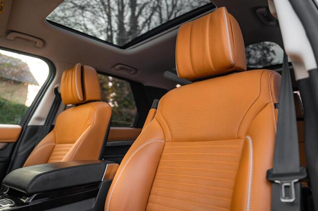 Land Rover DISCOVERY 3.0 Td6 First Edition 7p. 259pk |22" | 360gr | El. Trekh