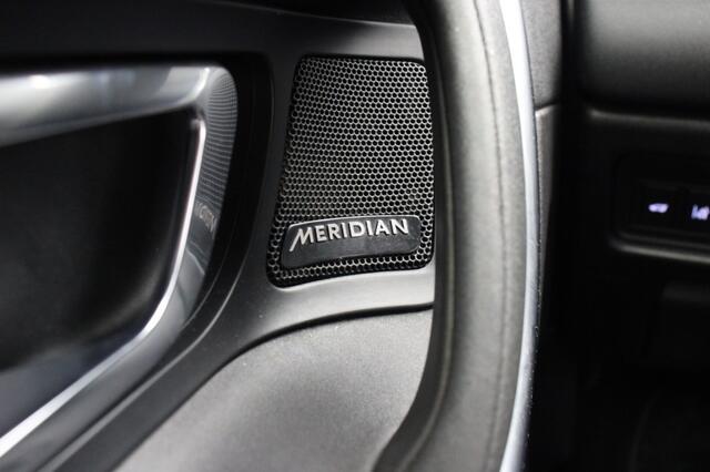 Land Rover DISCOVERY 2.0 TD4 Urban Series SE Automaat - Panorama, Trekhaak, Navi, Camera, Leer, Meridian