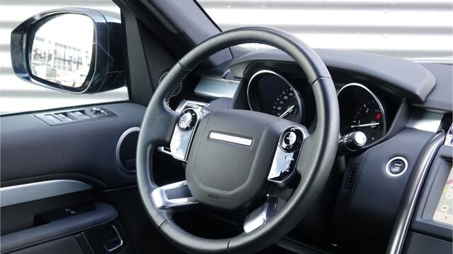 Land Rover DISCOVERY 3.0 Sd6 Landmark Edition 7p. Black Optik | Panoramadak | LED | 7 persoons |