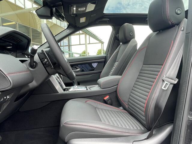 Land Rover DISCOVERY SPORT P300e Aut. 309pk AWD R-Dynamic SE | DEMO | Adaptive Cruise | Panoramadak | 20" velgen |
