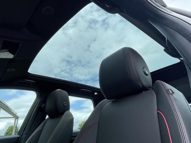 Land Rover DISCOVERY SPORT P300e Aut. 309pk AWD R-Dynamic SE | DEMO | Adaptive Cruise | Panoramadak | 20" velgen |