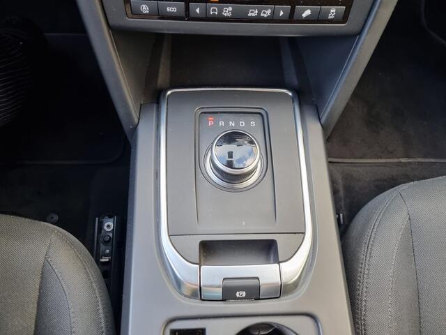 Land Rover DISCOVERY SPORT D150 2.0 R-Dynamic