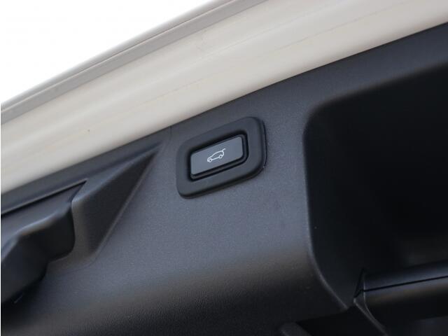 Land Rover DISCOVERY SPORT P300e 1.5 R-Dynamic SE I Meridian I Head-up I 360 Camera