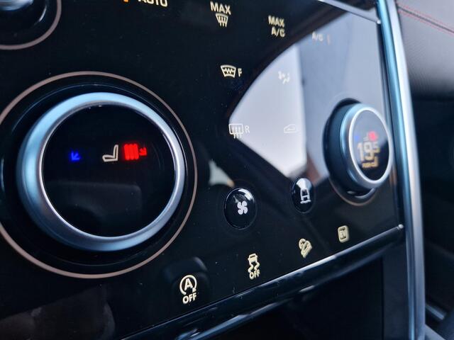 Land Rover DISCOVERY SPORT P300e 1.5 R-Dynamic HSE | Leder | BSD | Pano | Stoelverwarming | LED | Apple Carplay / Android Auto |