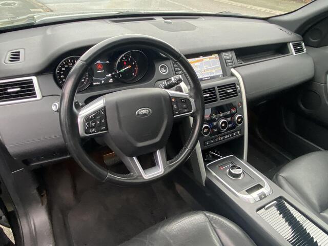 Land Rover DISCOVERY SPORT 2.0 Si4 240pk aut. 4WD Urban Series SE Dynamic NL-auto van 1e eig met o.a. panodak, leer, Bi-xenon, Meridian, winterpakket, etc.