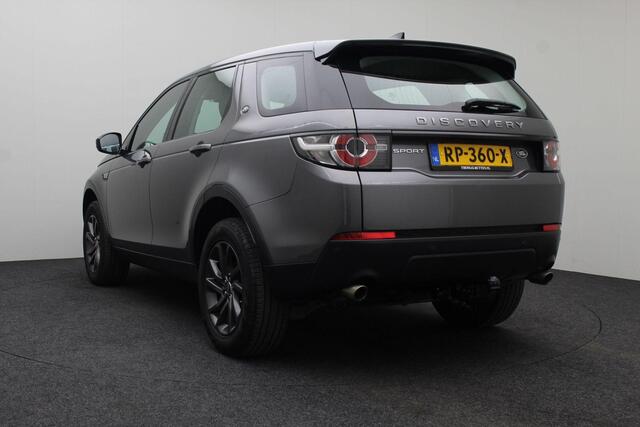 Land Rover DISCOVERY SPORT 2.0 TD4 Urban Series Pure 2018 | Goed Onderhouden | Trekhaak | Airco | Cruise Control | Parkeersensoren | Stuurwiel Bediening | Boekjes | Nationale Autopas