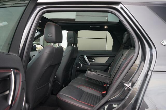 Land Rover DISCOVERY SPORT P300e 1.5 R-Dynamic SE | Afneembare trekhaak | Voorstoelen verwarmd | Panoramadak |