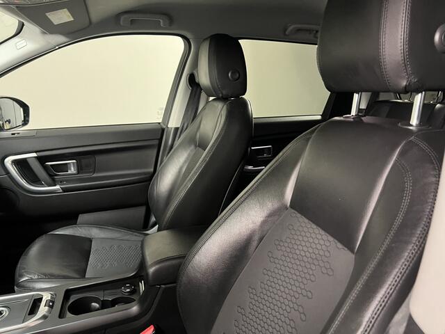 Land Rover DISCOVERY SPORT 2.0 TD4 SE Climate / Cruise / Navi / Trekhaak / Camera / Stoelverw / Extra winterset op velg