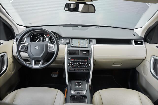 Land Rover DISCOVERY SPORT 2.0 Si4 4WD Urban Series Leer Trekhaak Meridian Stuurverwarming