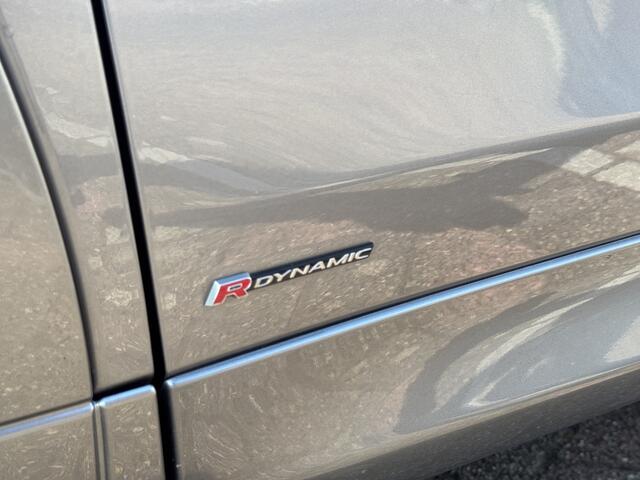 Land Rover DISCOVERY SPORT P300e 1.5 R-Dynamic SE | Meridian | Panodak | 360 Camera!
