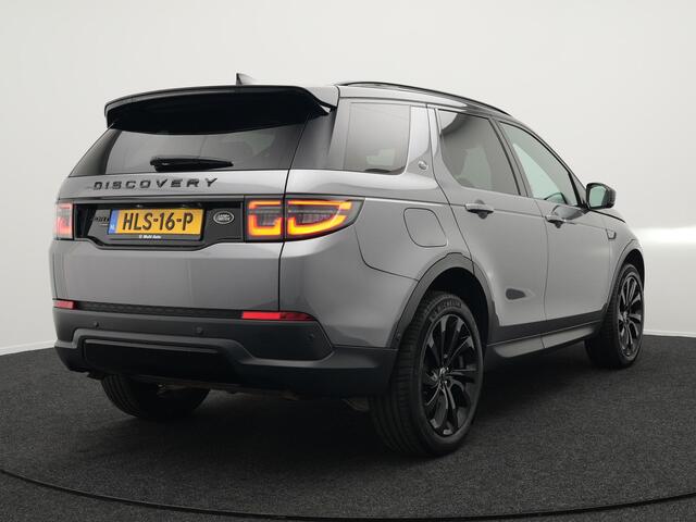 Land Rover DISCOVERY SPORT P300e S Plug In Hybrid Dealer O.H. PHEV | Panodak | Alcantara Sportstoelen Memory | Trekhaak Afneembaar | Adaptive Cruise | 360 Camera | L.M. 20" | Camera | Navigatie | Apple Carplay | Virtual | DAB |