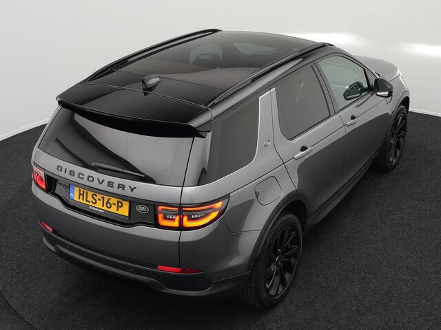Land Rover DISCOVERY SPORT P300e S Plug In Hybrid Dealer O.H. PHEV | Panodak | Alcantara Sportstoelen Memory | Trekhaak Afneembaar | Adaptive Cruise | 360 Camera | L.M. 20" | Camera | Navigatie | Apple Carplay | Virtual | DAB |