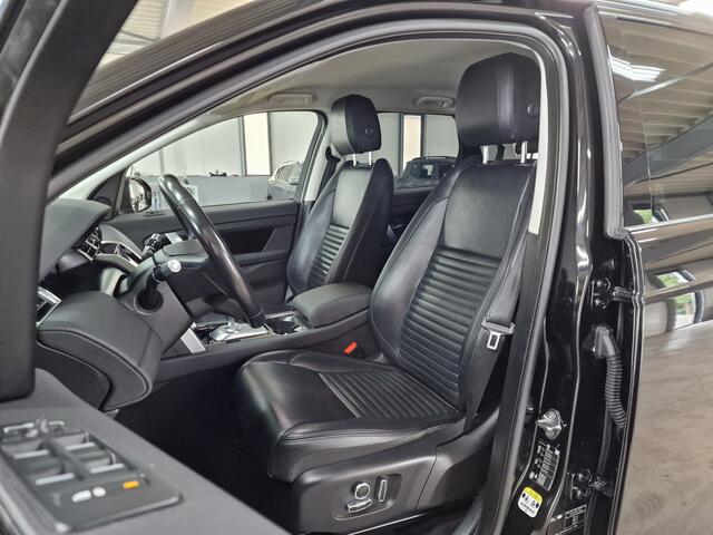 Land Rover DISCOVERY SPORT P300e 1.5 SE | 360° | Trekhaak | Elek. Stoelen | Leren bekleding