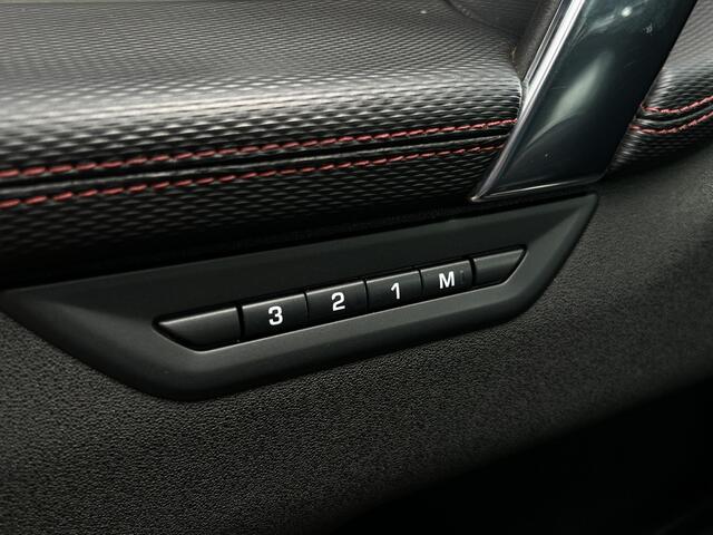 Land Rover DISCOVERY SPORT P300e 1.5 R-Dynamic SE | 20'' LMV | Trekhaak | Adaptive Cruise