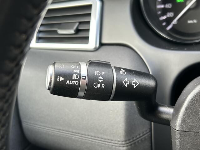 Land Rover DISCOVERY SPORT 2.0 TD4 HSE 50% deal 10.475,- ACTIE Half leder / Pano / Cruise / Stoelverwarming / PDC
