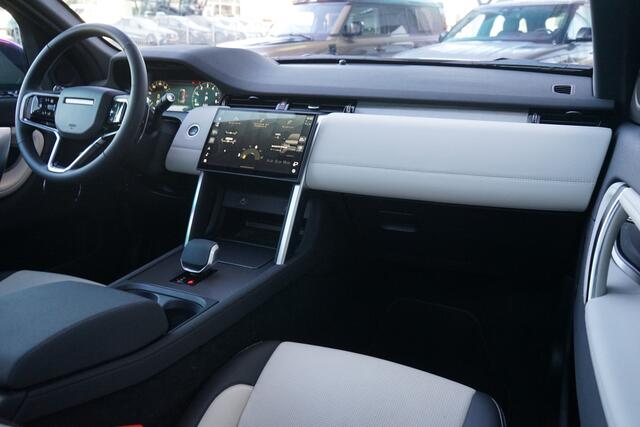 Land Rover DISCOVERY SPORT P270e PHEV Dynamic SE | Occasion Lease vanaf ¤ 904 p/m | Voorstoelen / Achterbank verwarmd | Meridian Surround | Panoramadak |