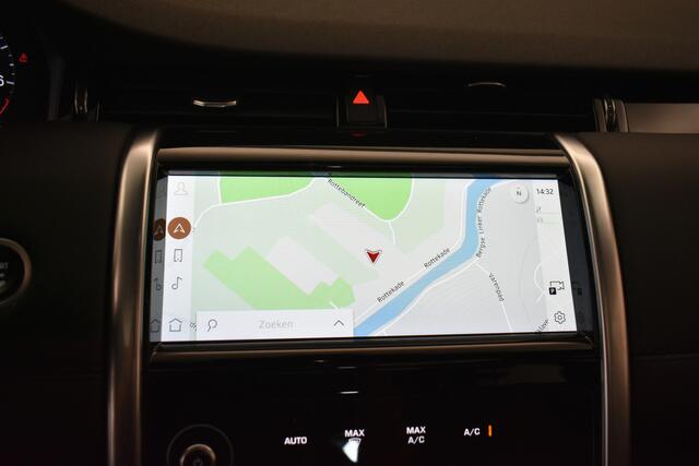 Land Rover DISCOVERY SPORT 1.5 P300e PHEV Dynamic SE Pano El. AKlep 360° Camera Virtual Vol Leer Stoelverwarming