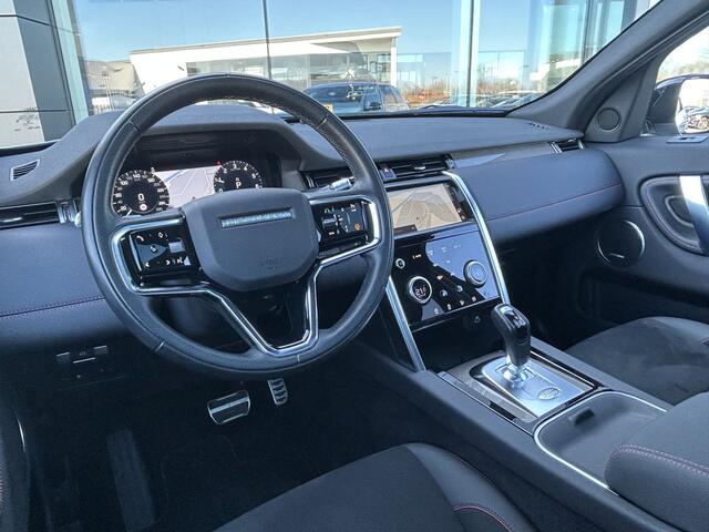 Land Rover DISCOVERY SPORT P300e 1.5 R-Dynamic SE | 360 Camera | Adaptive Cruise | Panoramadak | Sfeerverlichting | Suede bekleding |