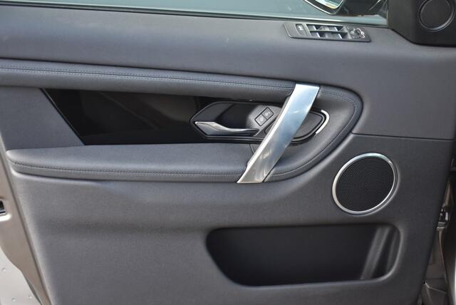 Land Rover DISCOVERY SPORT P300E 1.5 S / LEDER / P.CAM./ APPLE CARPLAY / LED KOP