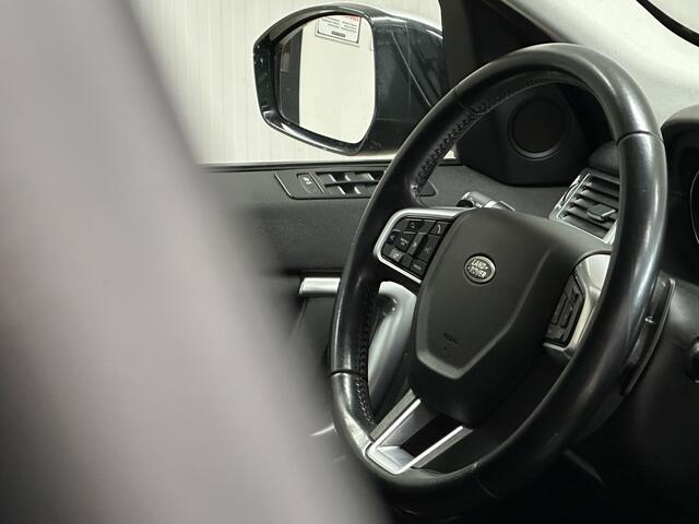 Land Rover DISCOVERY SPORT 2.0 TD4 SE Grijs Kenteken!/ Automaat!/ Trekhaak/ Lane-Assist./ Navi/ Clima/ Cruise/ Elek. pakket/ Bluetooth/ Multi. LEDER. Stuur/ 17'' LMV/ Extra getint glas/ PDC.