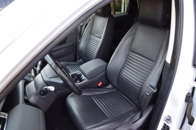 Land Rover DISCOVERY SPORT P300e PHEV SE