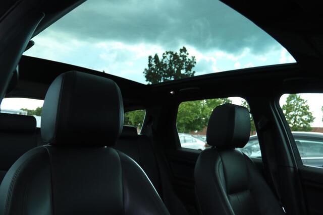Land Rover DISCOVERY SPORT 2.0 TD4 URBAN SERIES SE DYNAMIC | PANO | CAMERA | MERIDIAN | TREKHAAK | LEDER