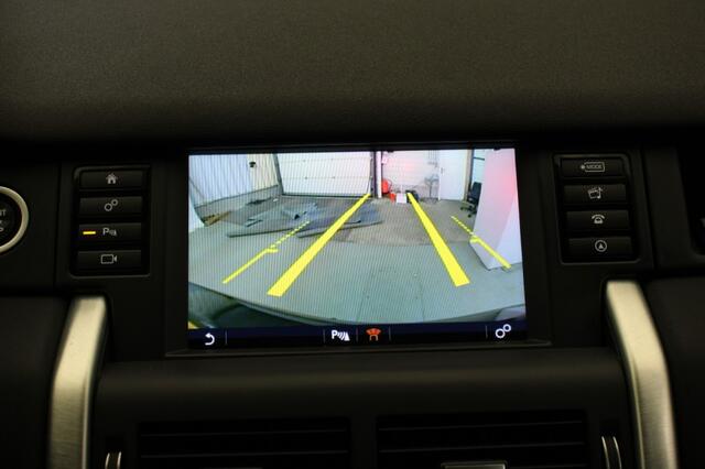 Land Rover DISCOVERY SPORT 2.0 TD4 Urban Series SE Automaat - Panorama, Trekhaak, Navi, Camera, Leer, Meridian