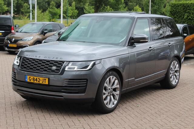 Land Rover RANGE ROVER 3.0 TDV6 Autobiography / Trekhaak / Panoramadak / Camera / Luchtvering / 21'' / Meridian / Stoelverwarming / Stuurverwarming / DAB / Cruise Control