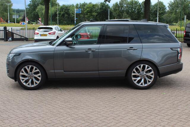 Land Rover RANGE ROVER 3.0 TDV6 Autobiography / Trekhaak / Panoramadak / Camera / Luchtvering / 21'' / Meridian / Stoelverwarming / Stuurverwarming / DAB / Cruise Control