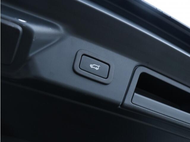 Land Rover RANGE ROVER 2.0 P400e I Meridian I 360 Camera I Dodehoekdetectie