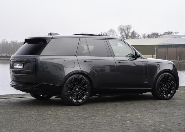 Land Rover RANGE ROVER P550e Autobiography | 2025 | 23" inch 'Style 1075' | Carpathian Grey | Trekhaak |