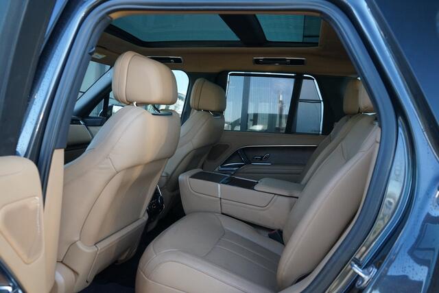 Land Rover RANGE ROVER 3.0 P510e Autobiography PHEV | Elektrische trekhaak | Schuif/Kantel dak | Massage stoelen |
