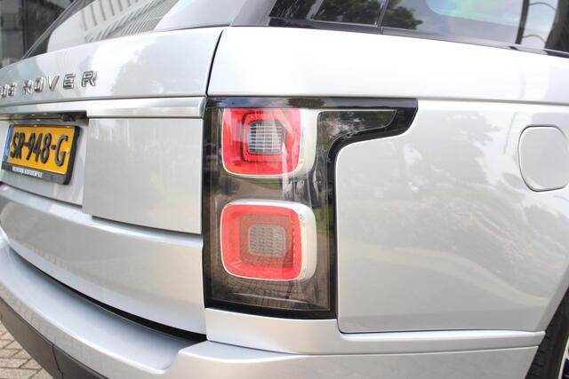 Land Rover RANGE ROVER 4.4 SDV8 340pk Autobiography 1E EIG. / PANODAK / LUCHTVERING / 22'' / ADAPT. CRUISE / DRIVE PRO PACK / NAVI / 4-ZONE CLIMA / MERIDIAN / DAB+ / STOELVERW. / MASSAGE