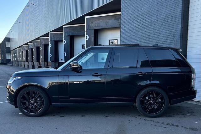 Land Rover RANGE ROVER P400e LWB Vogue