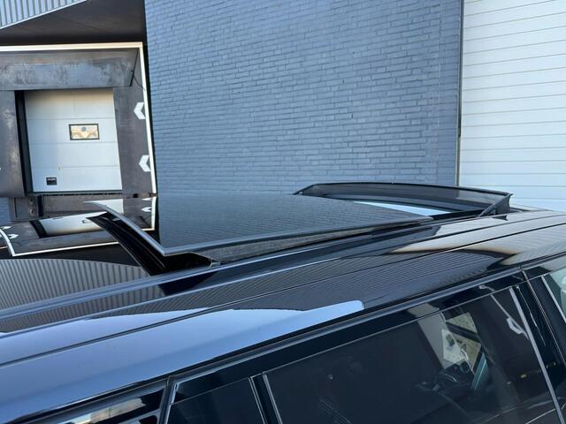 Land Rover RANGE ROVER P400e LWB Vogue