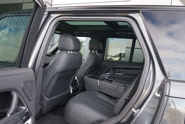 Land Rover RANGE ROVER 3.0 P510e Autobiography PHEV | Koelvak | Massage stoelen | Elektrische trekhaak | Schuif/Kantel dak |